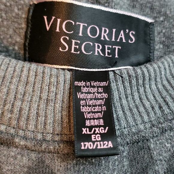 Victoria's Secret XL Animal Print Crewneck Sweatshirt X-Large - Picture 3 of 9